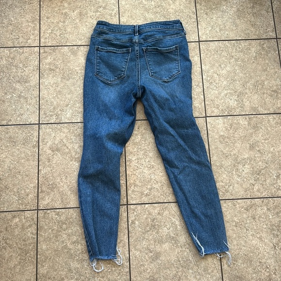 Old Navy Rockstar Super Skinny - Picture 2 of 2